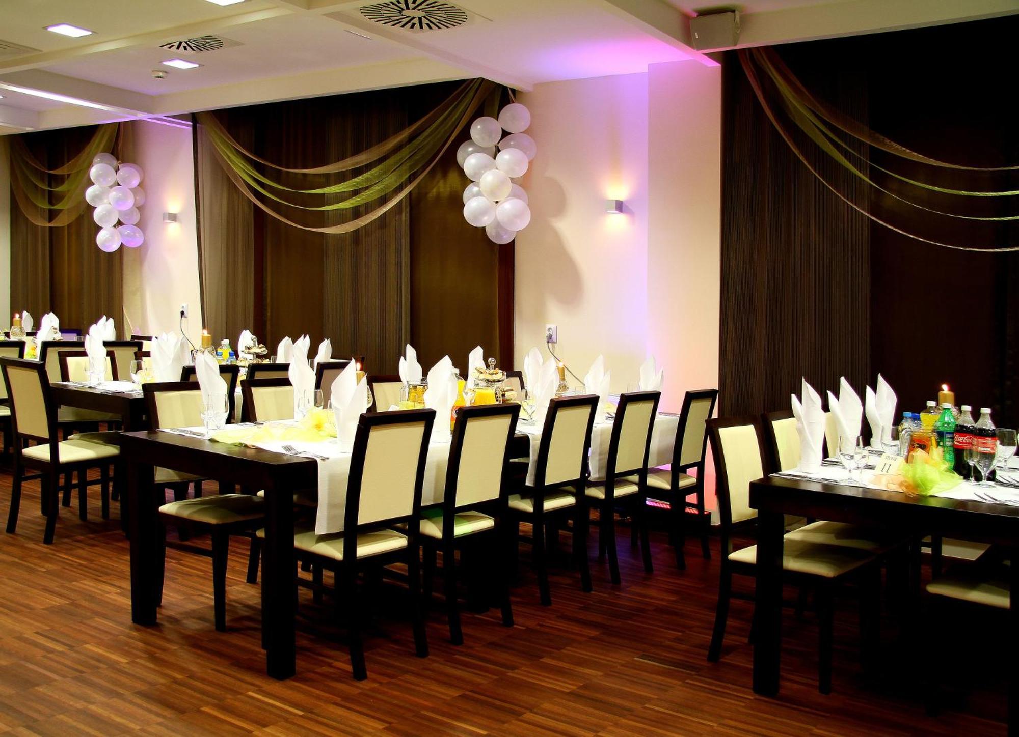Hotel Aviator Kielce "Business Hotel Medical & Spa" Kültér fotó