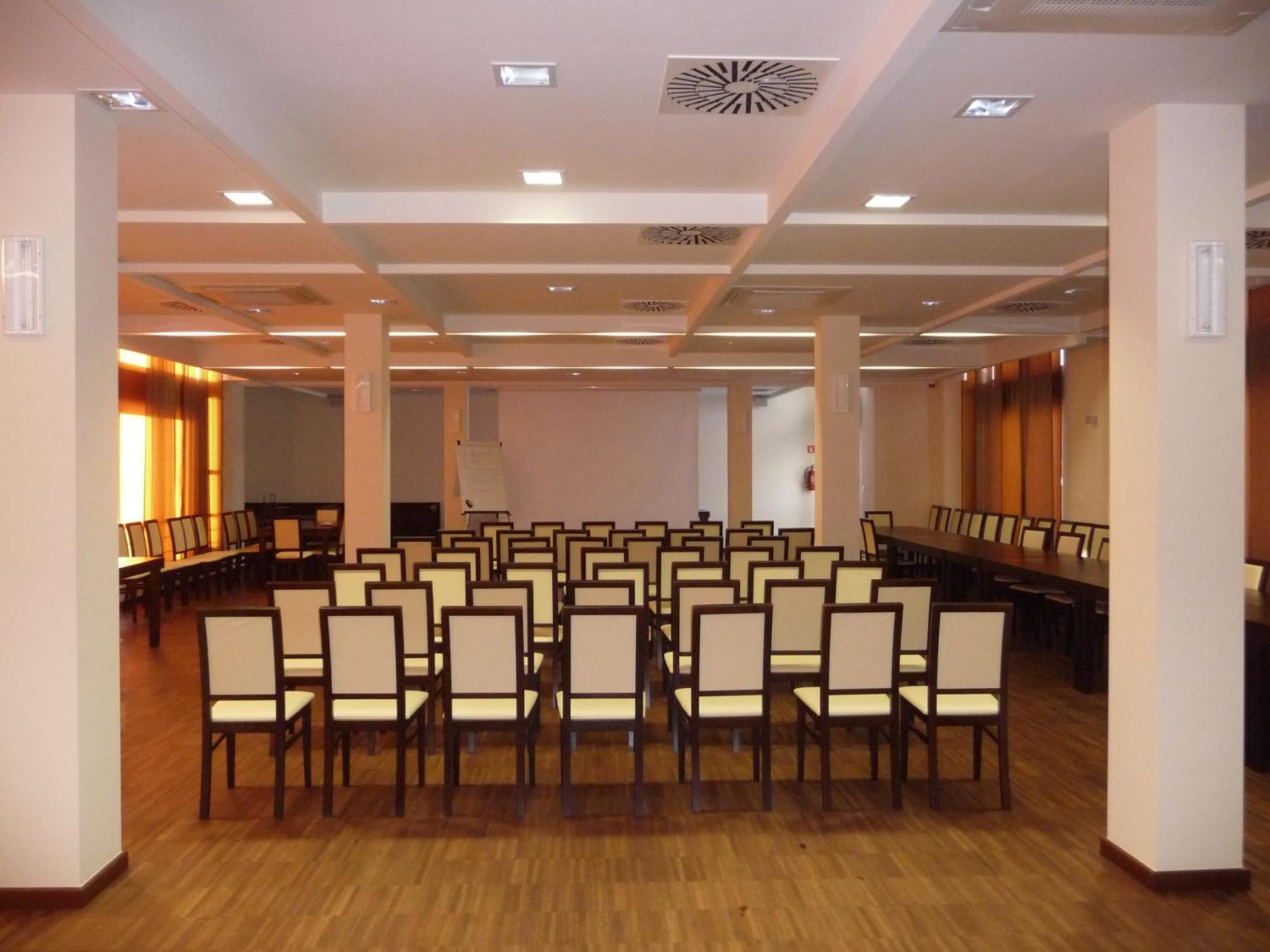 Hotel Aviator Kielce "Business Hotel Medical & Spa" Kültér fotó