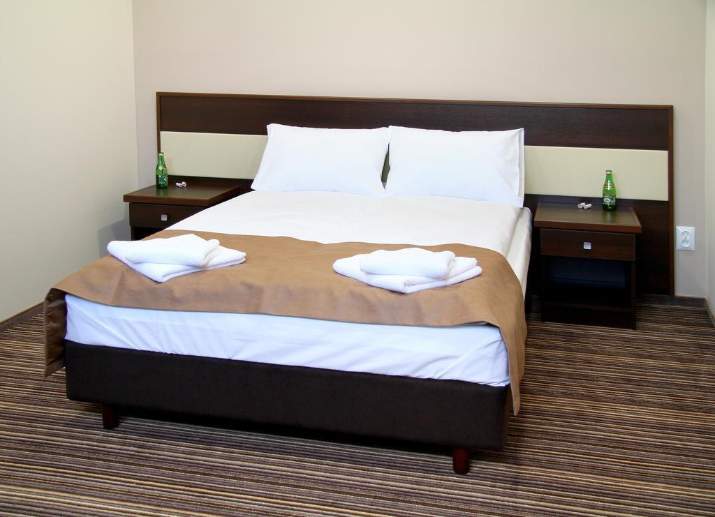 Hotel Aviator Kielce "Business Hotel Medical & Spa" Kültér fotó